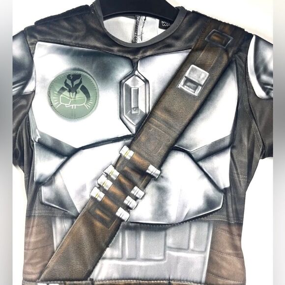 STAR WARS the Mandalorian Child One Piece Costume Pajamas Size Small 4-6 3-4 yrs - Picture 2 of 5
